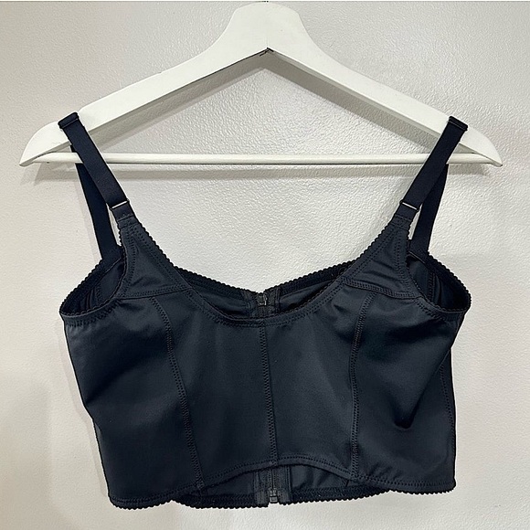 2 PEICE SET SKIMS
Glam Bustier Top and
Glam Pants
SIZE MEDIUM - Picture 5 of 8